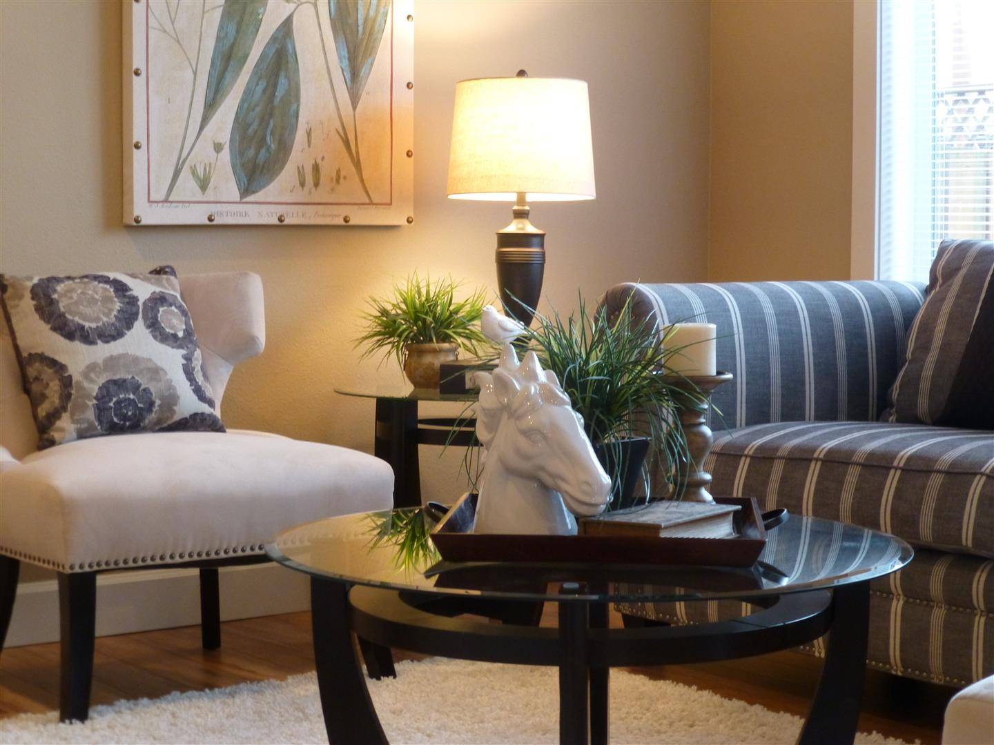 http://www.roomsolutions.com/about-room-solutions-portland-home-staging.html
