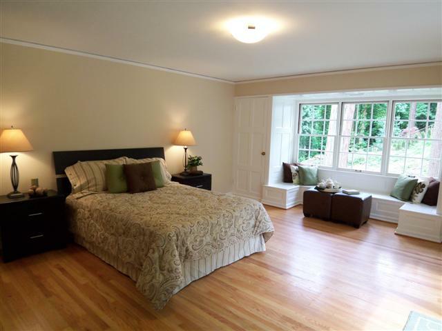 room solutions home stagers portland or