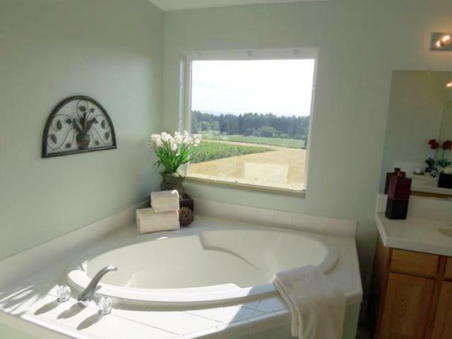 room solutions home staging tigard OR