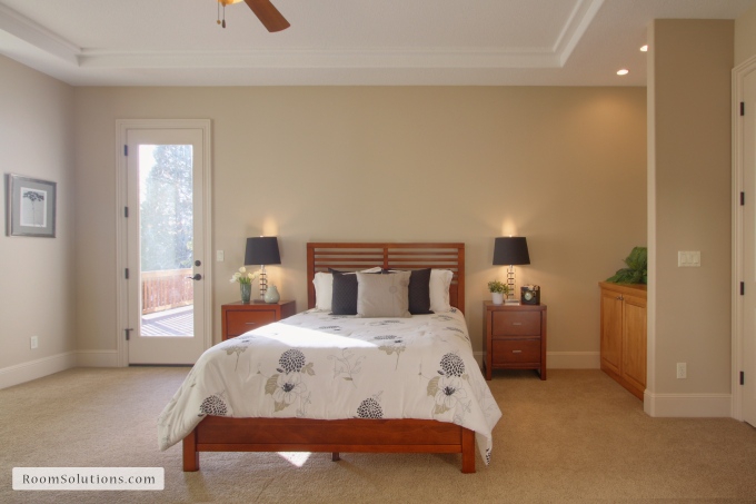 http://www.roomsolutions.com/portland-home-staging-photos.html
